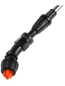 Опрыскиватель аккумуляторный ТУНДРА, 7.4 В, 2.4 Ач, Li-on, 0.8 л/мин, 2 насадки, шланг 5 м