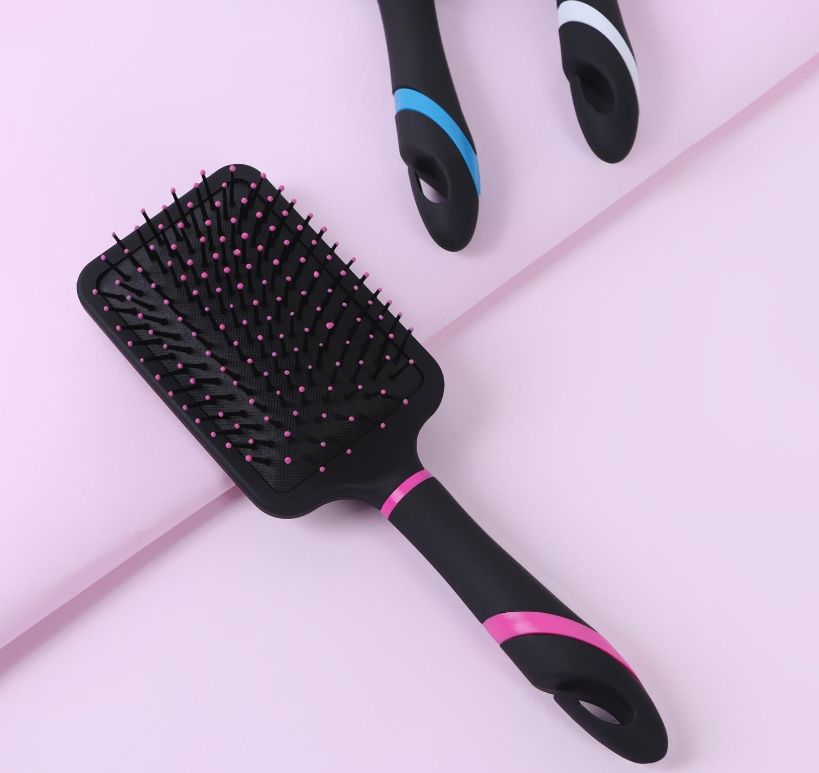 Расчёска массажная, широкая, 8 × 26 см, цвет МИКС