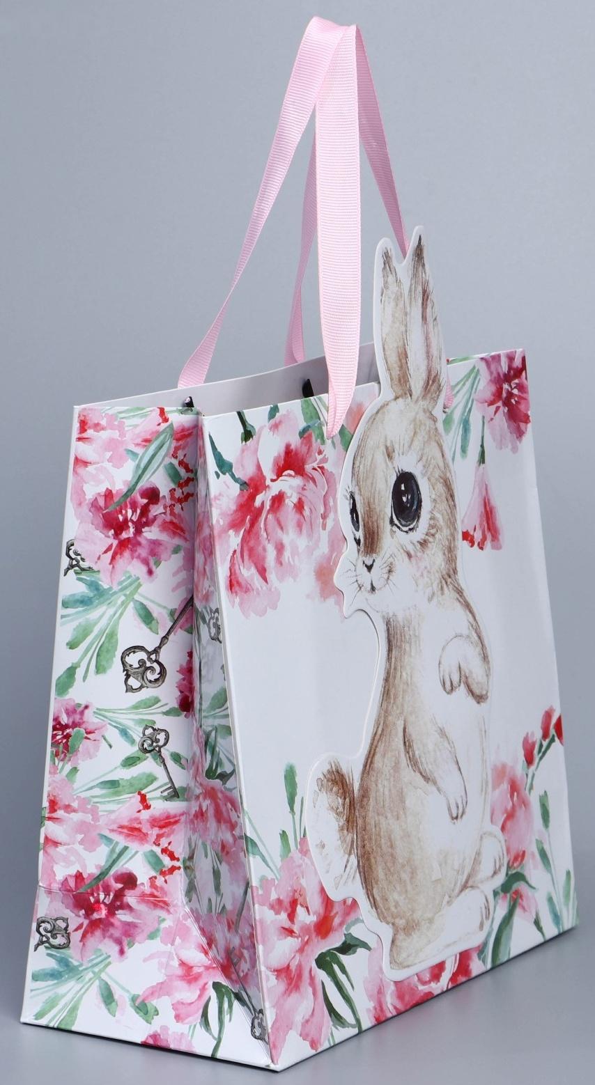 Пакет подарочный «Кролик», 22 × 22 × 10 см