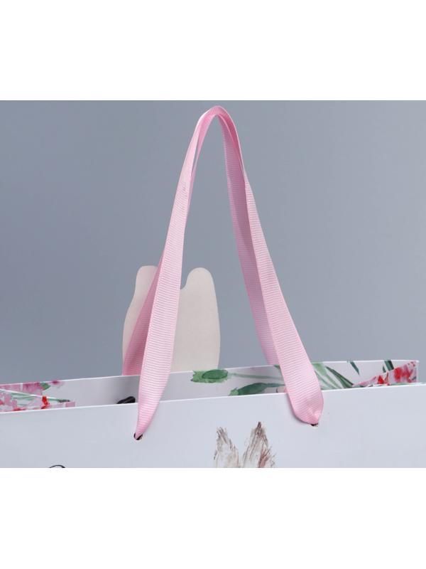 Пакет подарочный «Кролик», 22 × 22 × 10 см