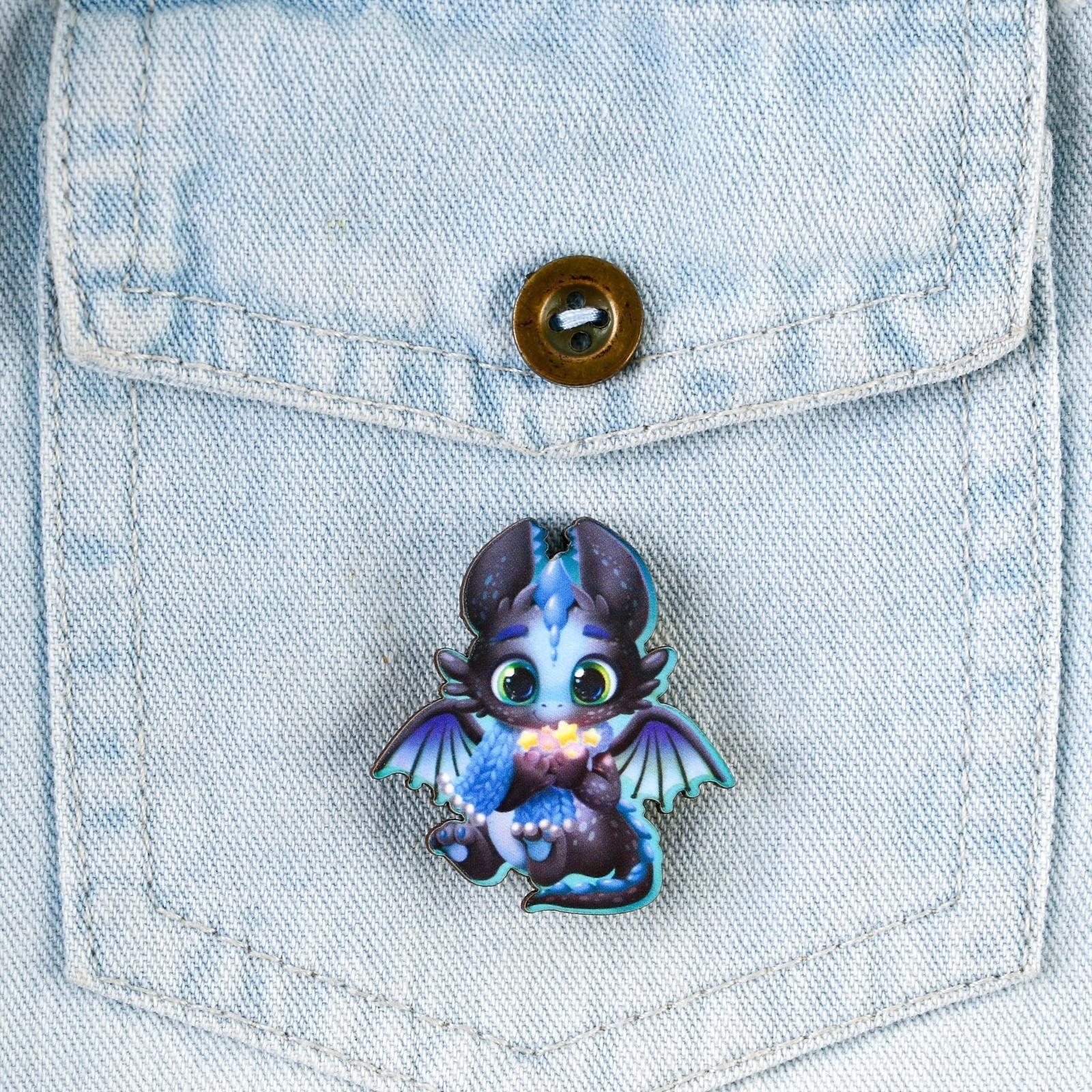 Значок новогодний 