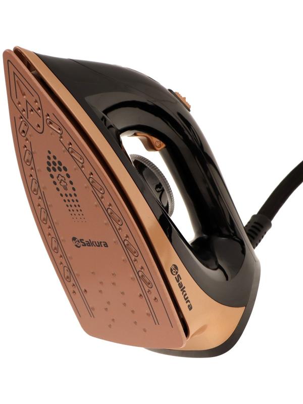 Парогенератор Sakura SA-3065CBK, 2400 Вт, керам. подошва, 1.1 л, 130г/мин, чёрно-золотой