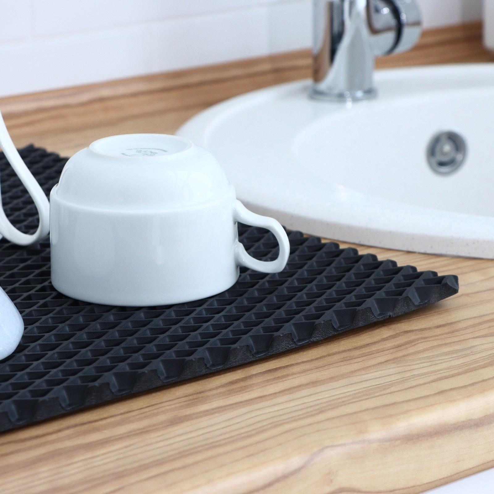 Коврик для сушки посуды EVA, 40×60 см, ячейки ромб, цвет чёрный