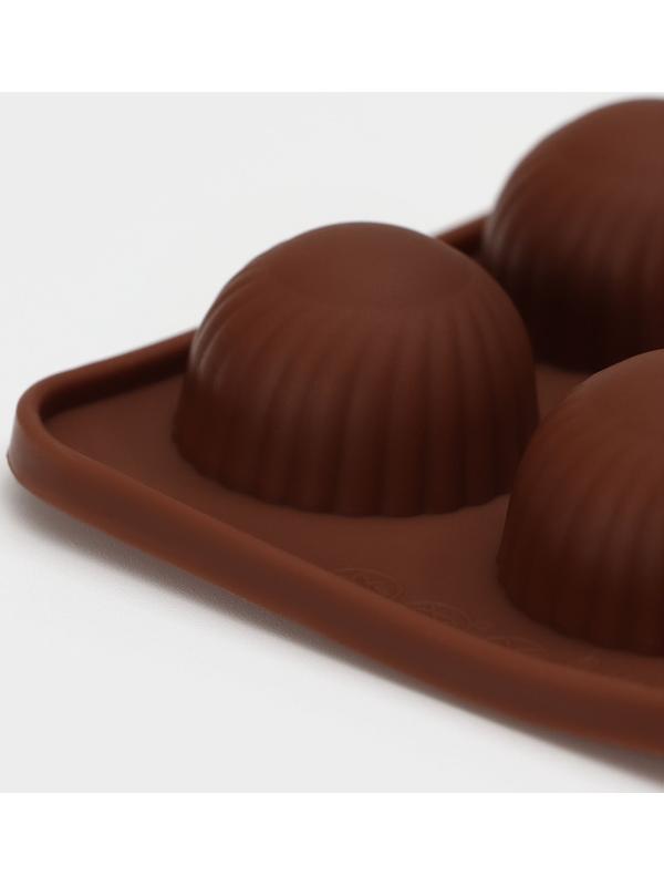 Форма силиконовая для шоколада Доляна «Шарики», 20,5×10,2 см, 15 ячеек (d=2,8 см), цвет коричневый