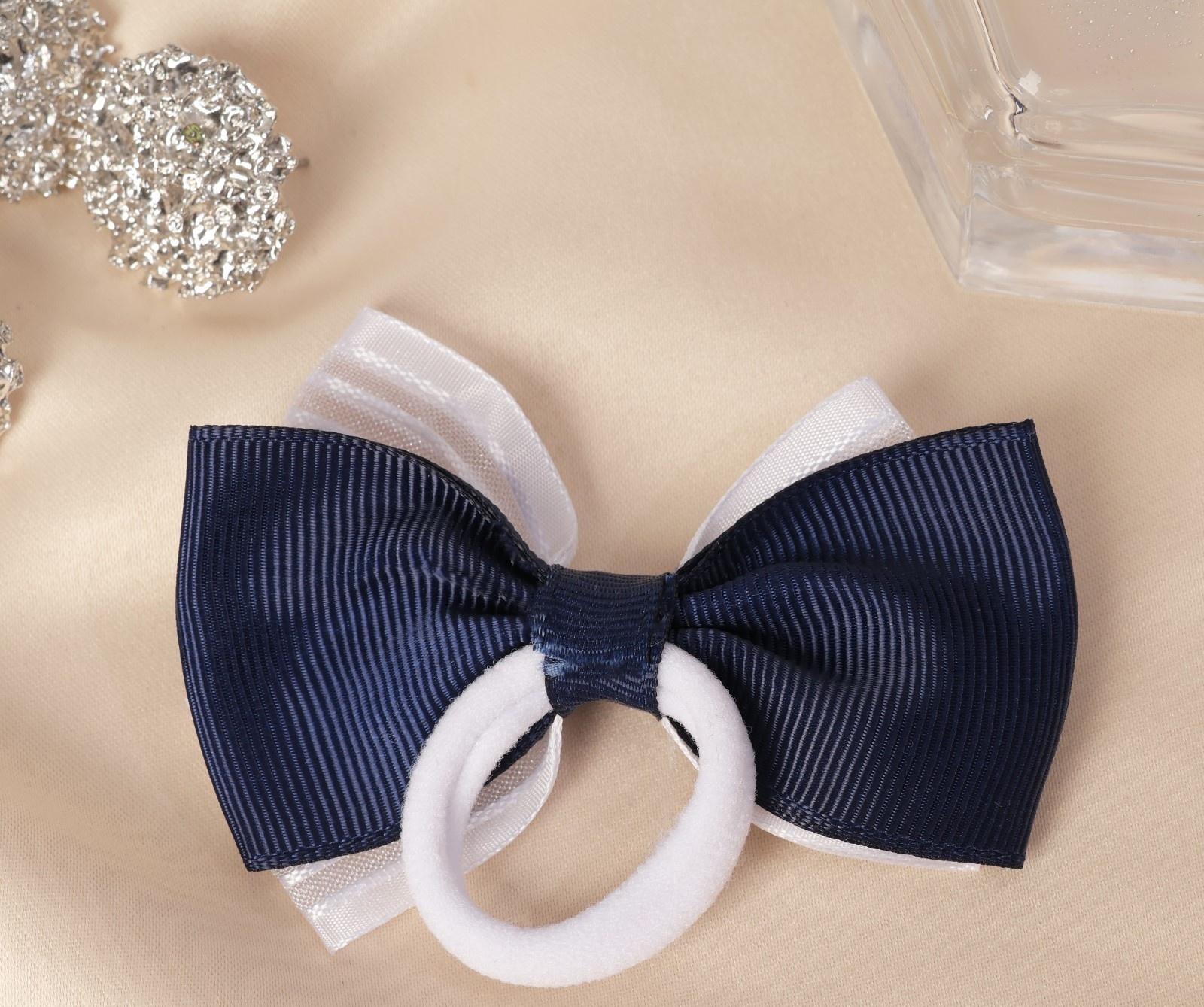 Резинка для волос бант 