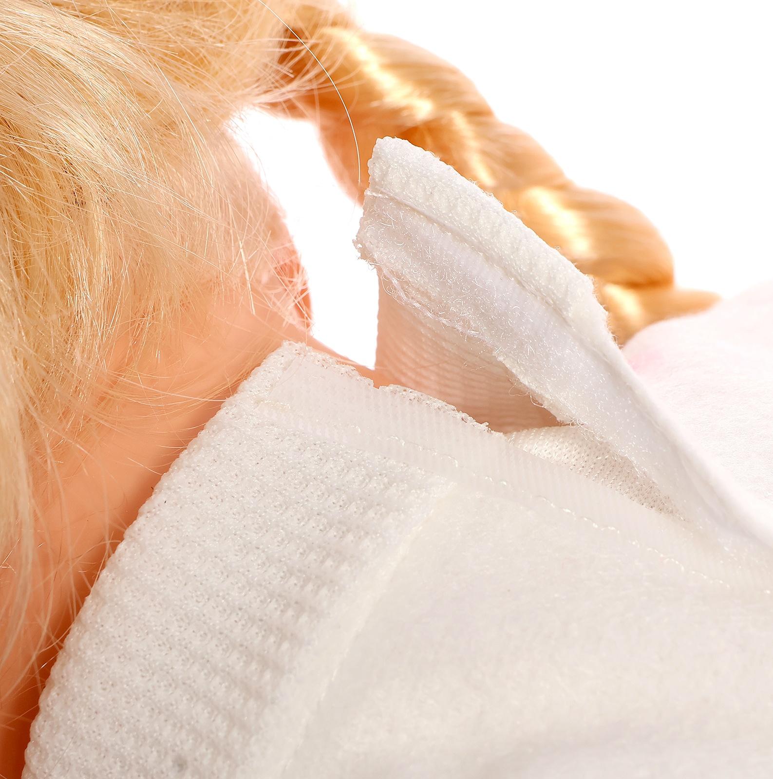 Кукла интерактивная 