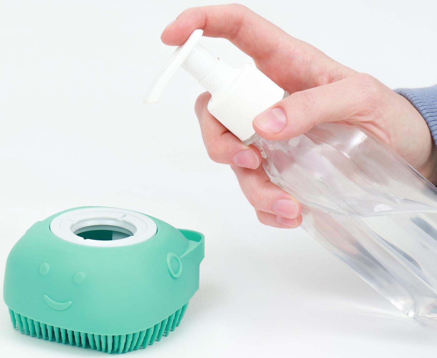 Щётка для мытья и массажа животных, с емкостью для шампуня, бирюзовая