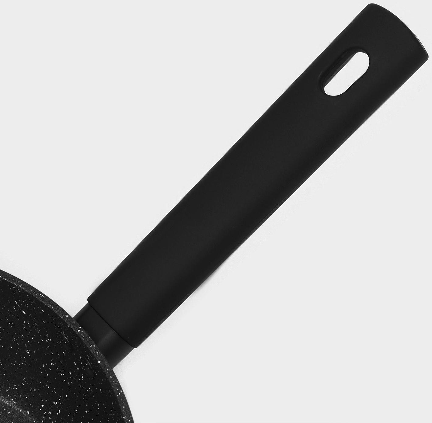 Сковорода с высоким бортом d=24 см, h=7см  