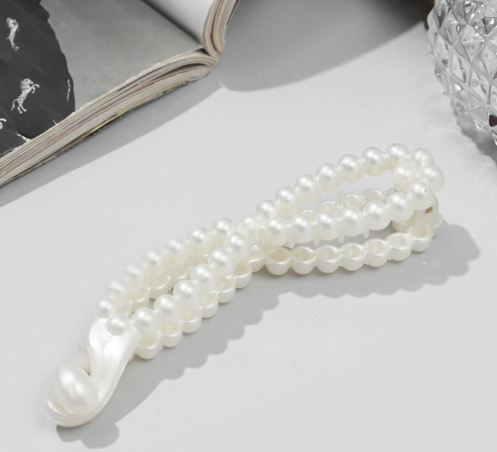 Банан для волос 