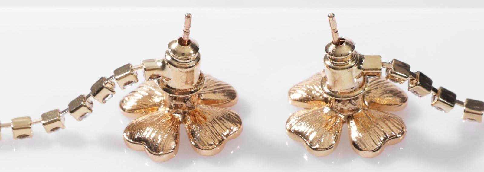 Серьги висячие со стразами 