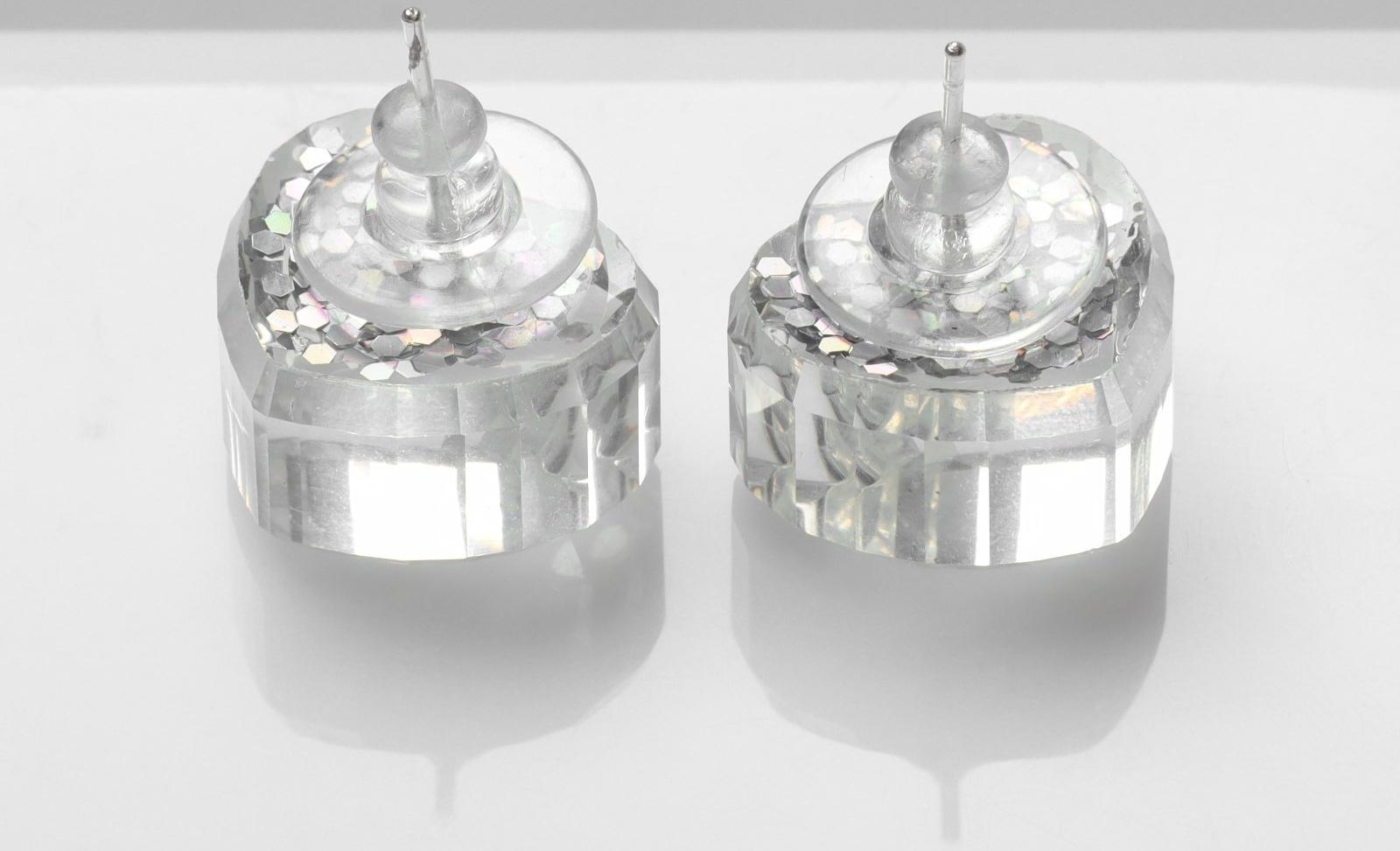 Серьги пластик 