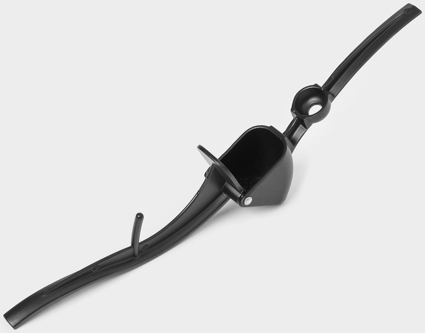 Пресс для чеснока Magistro Alum black, с выталкивателем косточек, цвет чёрный