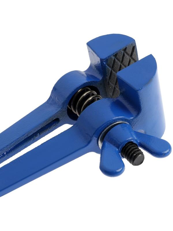 Тиски-струбцина ТУНДРА, ручные, чугун, раскрытие до 30 мм, ширина губок 50 мм