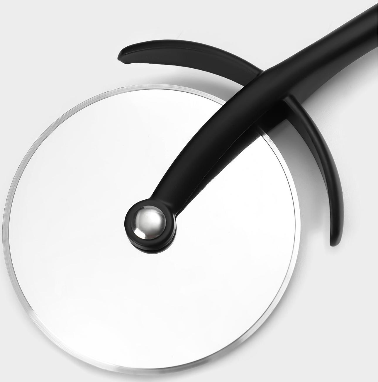 Нож для пиццы и теста 