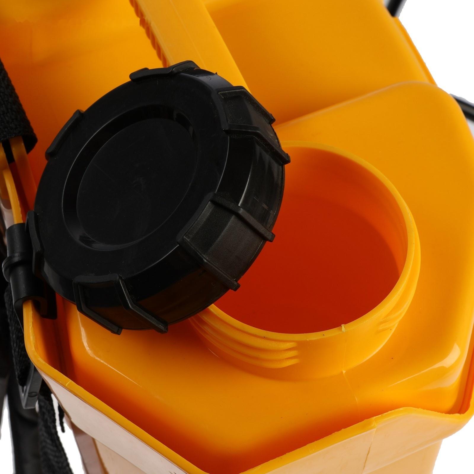 Опрыскиватель аккумуляторный Denzel D-12LA, 12 В, 8 Ач, 12 л, штанга 470-820 мм, до 5 часов