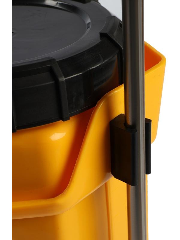 Опрыскиватель аккумуляторный Denzel D-12LA, 12 В, 8 Ач, 12 л, штанга 470-820 мм, до 5 часов