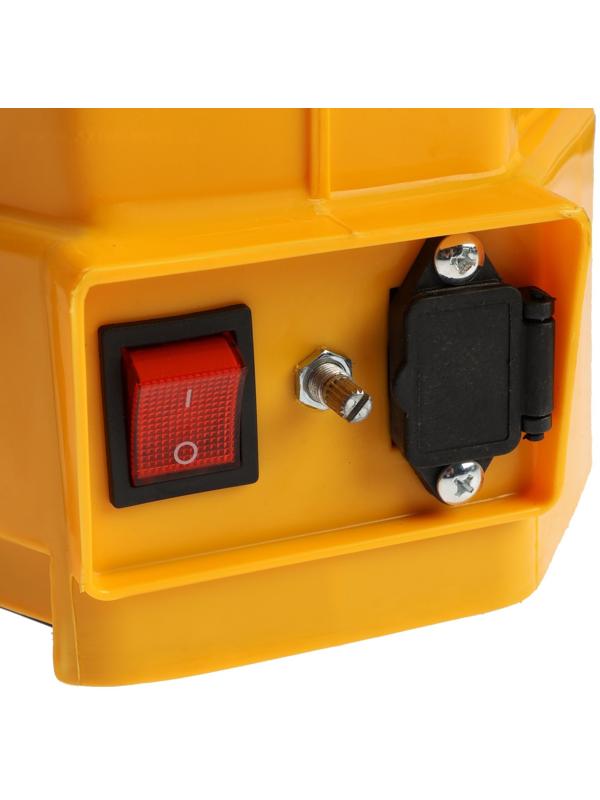 Опрыскиватель аккумуляторный Denzel D-12LA, 12 В, 8 Ач, 12 л, штанга 470-820 мм, до 5 часов