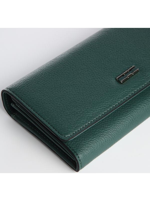 Кошелёк на магните, цвет зелёный