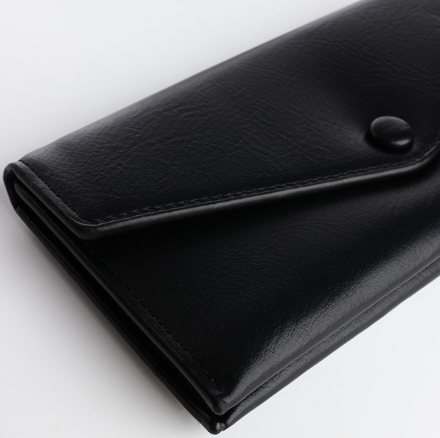 Кошелёк на кнопке, цвет чёрный