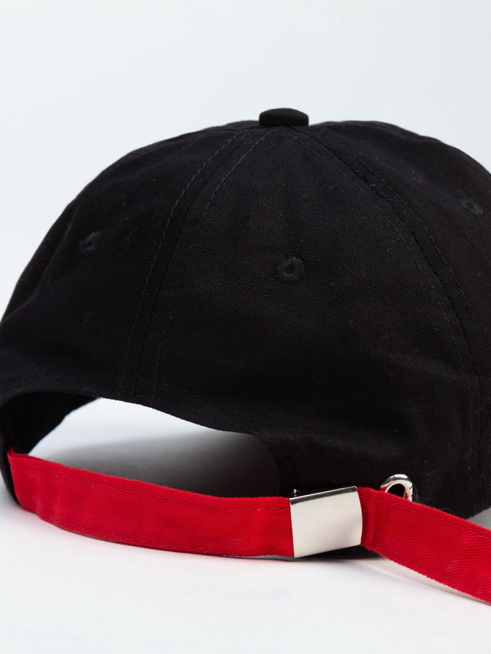 Бейсболка мужская с порезами MINAKU цвет чёрный, р-р 58