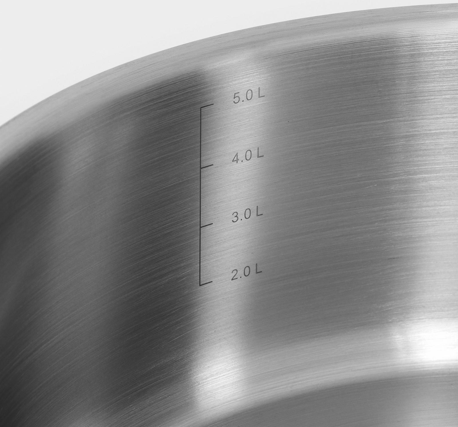 Кастрюля «Общепит. Шеф», 6 л, d=28 см, h=10,3 см, с теплораспределительным слоем