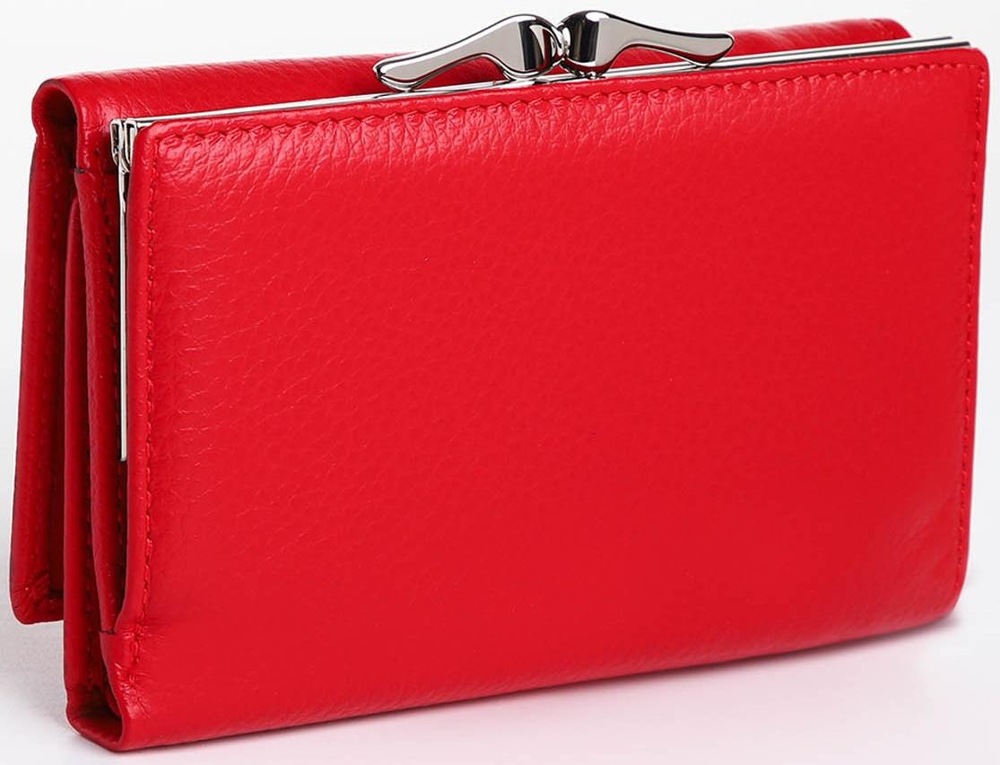 Кошелёк на кнопке, цвет красный