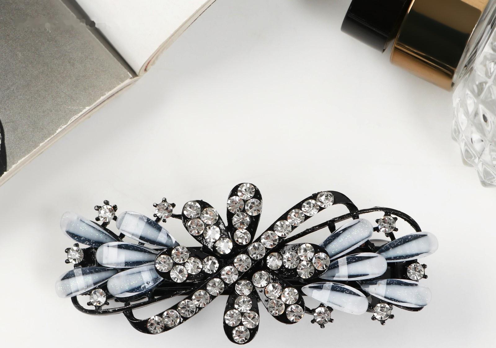 Заколка-автомат для волос 