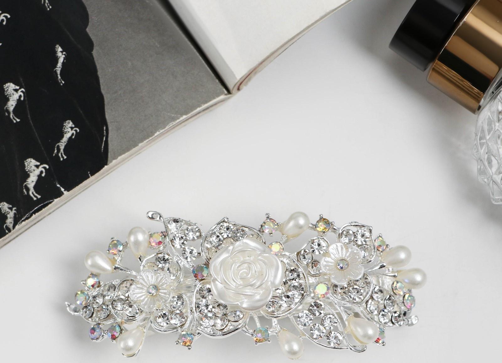 Заколка-автомат для волос 