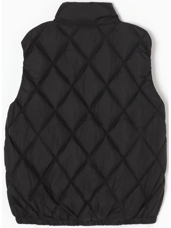 Жилет женский на молнии Collorista, цвет черный, р-р 48