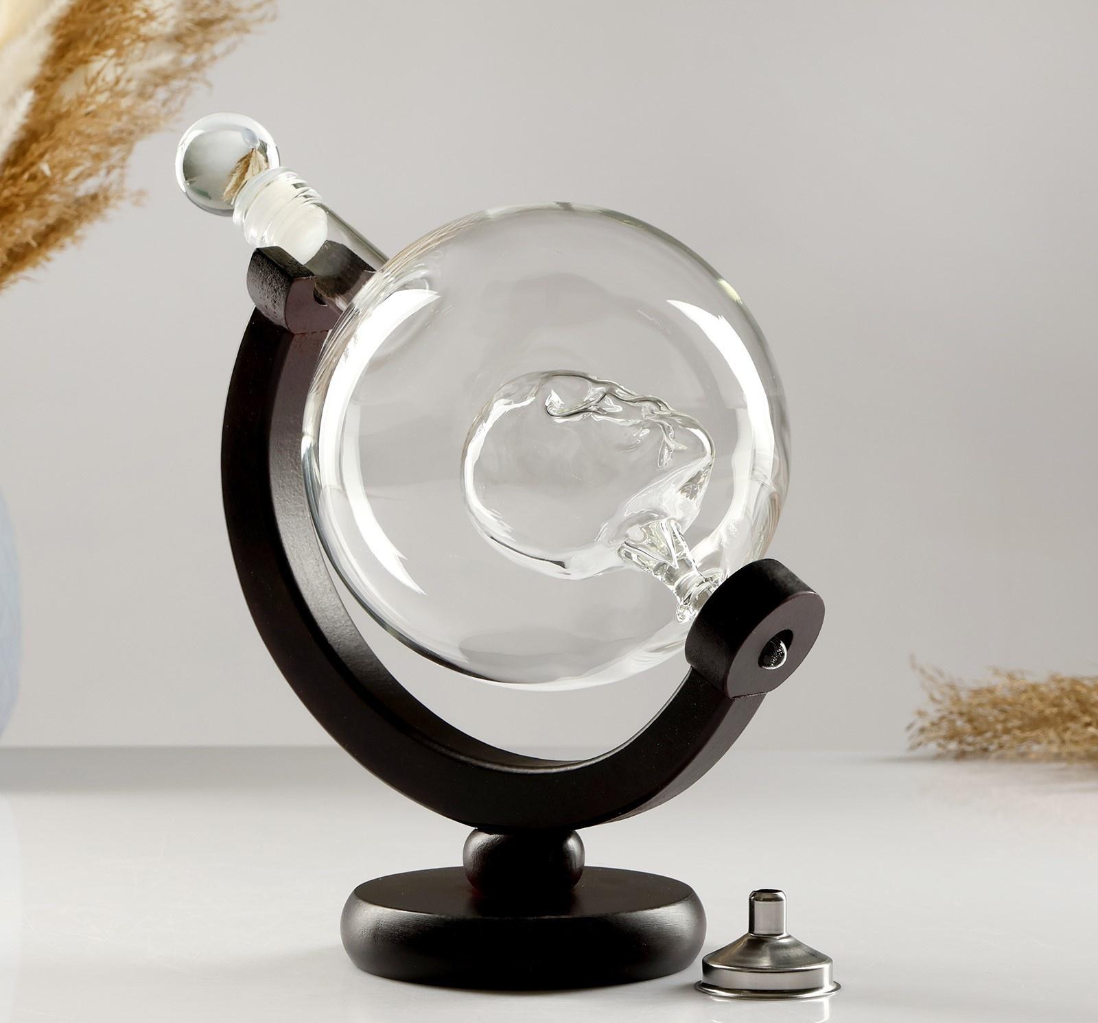 Штоф Череп, на подставке, 800 мл