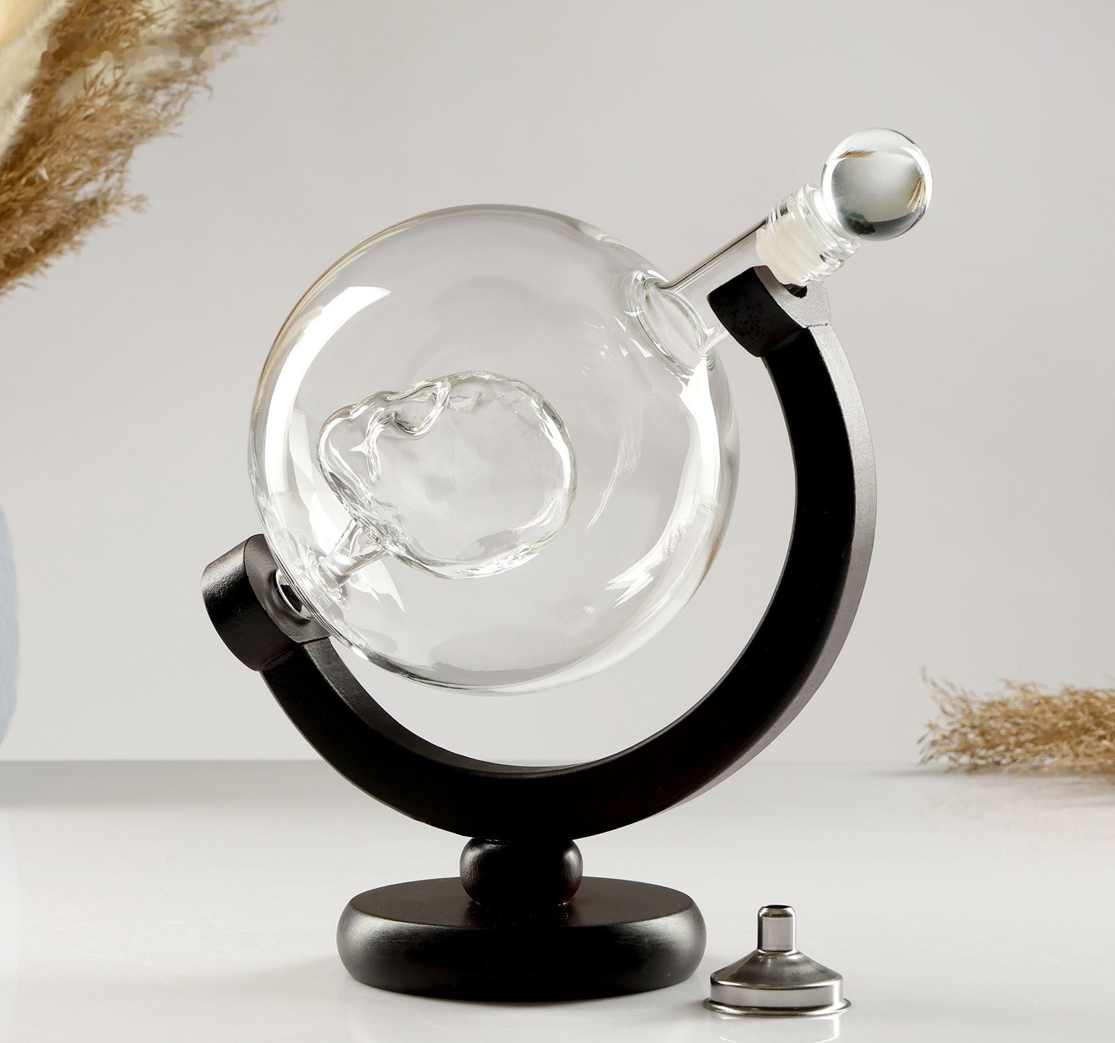 Штоф Череп, на подставке, 800 мл