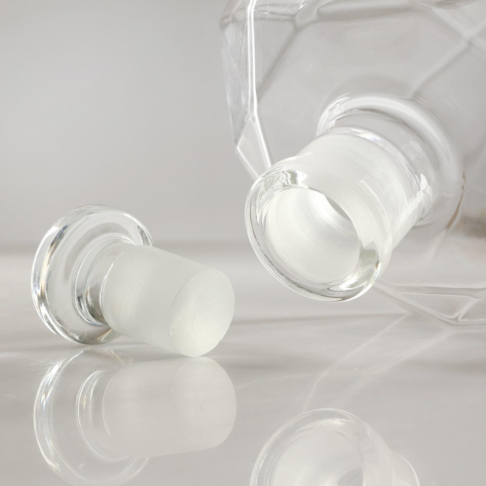 Штоф Рубин, на подставке, 850 мл