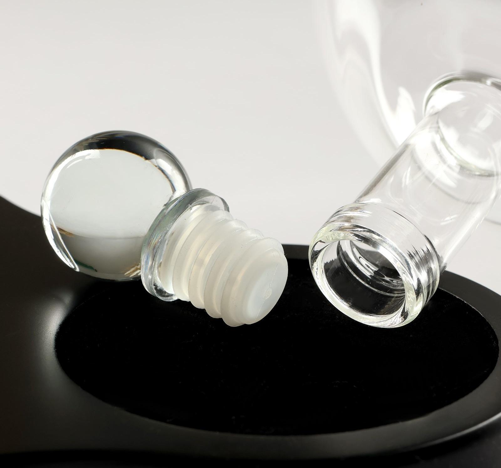 Мини-Бар Череп, на подставке, на 2 персоны, штоф - 850 мл, бокалы - 80 мл