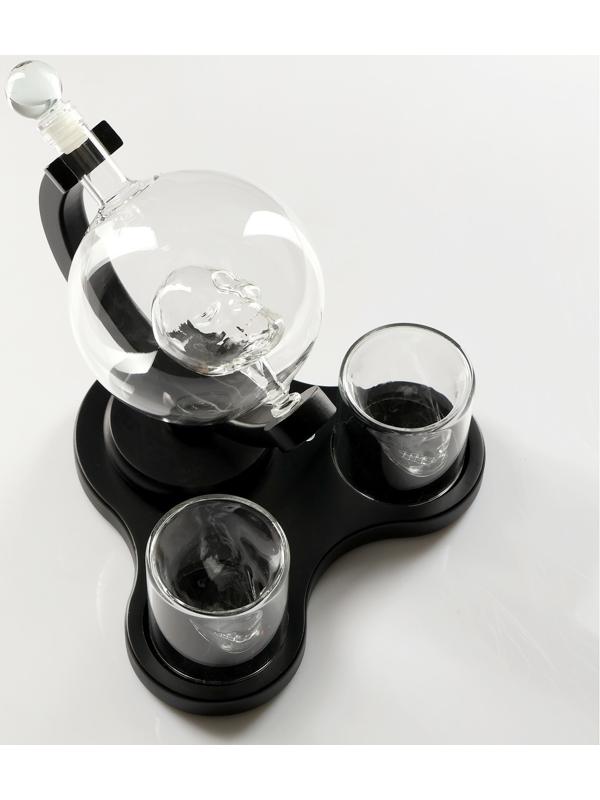 Мини-Бар Череп, на подставке, на 2 персоны, штоф - 850 мл, бокалы - 80 мл