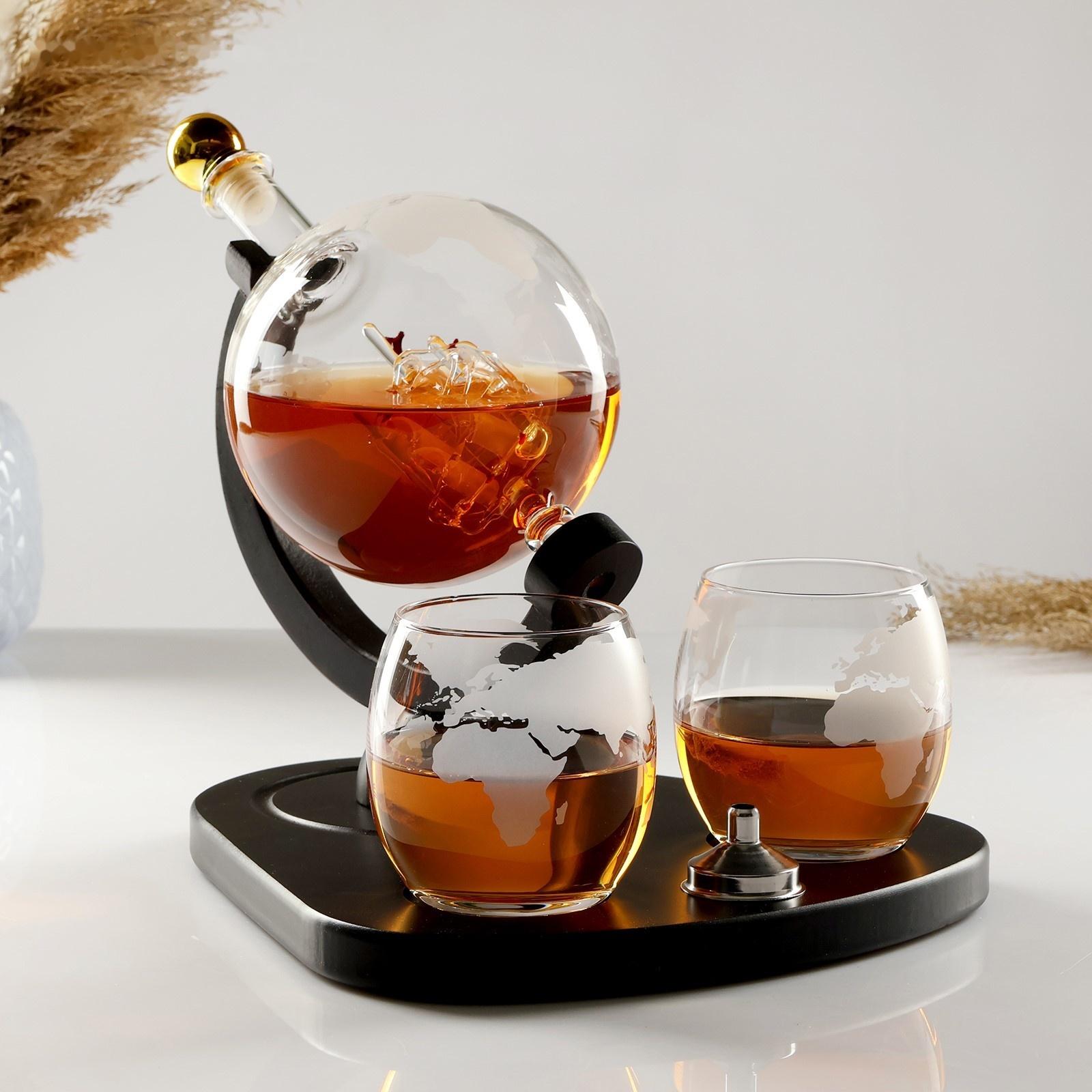 Мини-Бар Путешествия, на подставке, на 2 персоны, штоф - 930 мл, бокалы - 330 мл