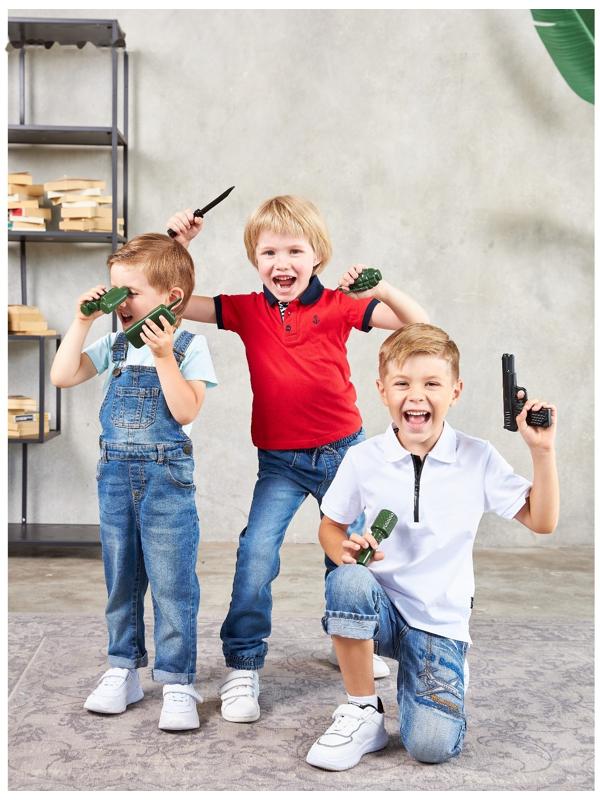 Набор снаряжения: пистолет, бинокль