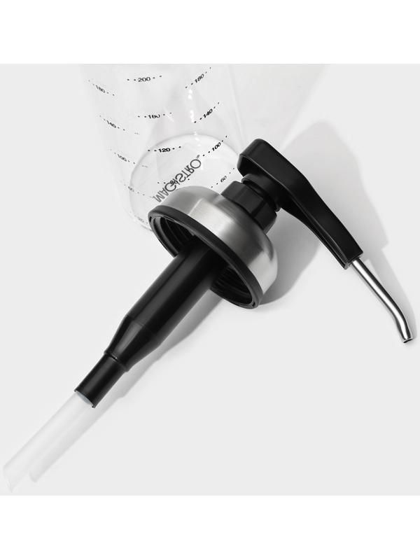 Диспенсер стеклянный для масла с мерной шкалой Magistro «Мист», 200 мл, 5,5×17,5 см