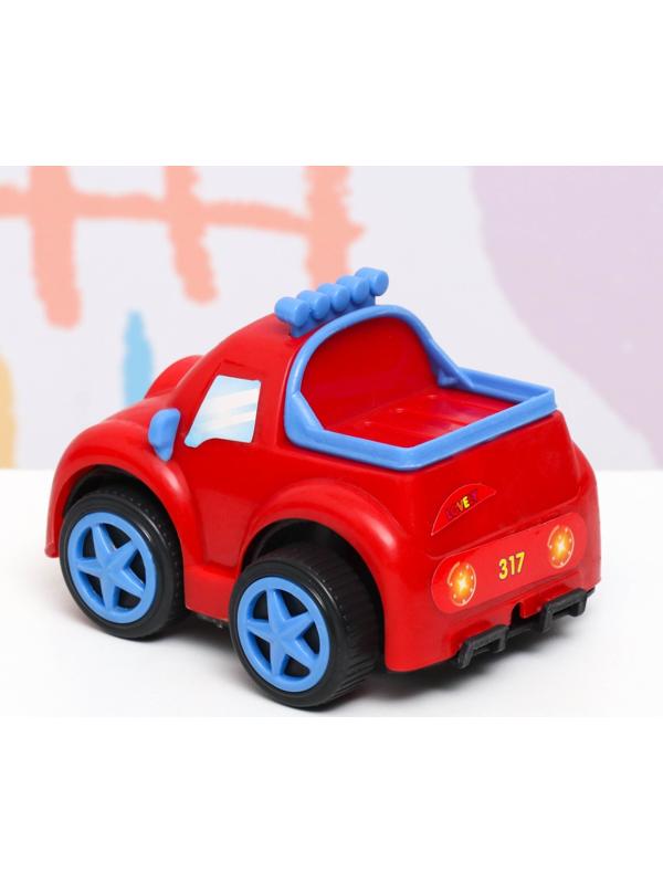 Машина пластмассовая 