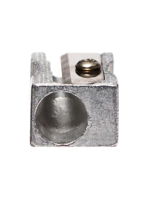 Точилка металлическая, прямоугольная, штрихкод на штуке