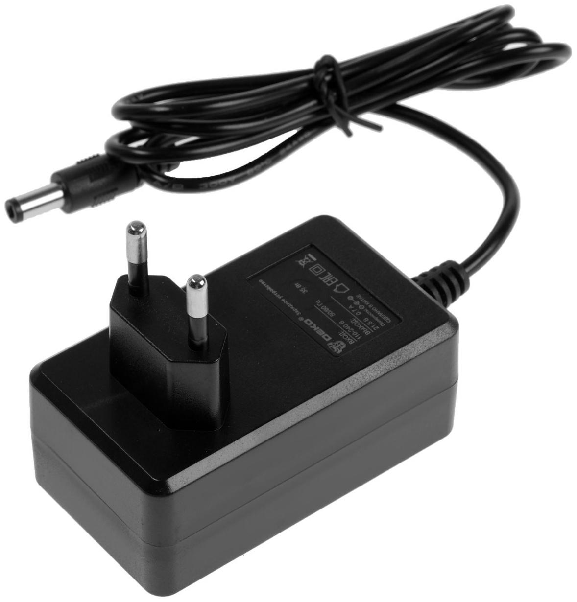 Пила цепная аккумуляторная DEKO DKCHS 20-4 063-4480, 20 В, 2 Ач, Li-ion АКБх1 шт, ЗУ