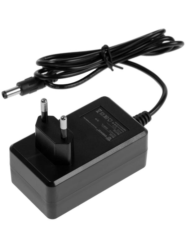 Пила цепная аккумуляторная DEKO DKCHS 20-4 063-4480, 20 В, 2 Ач, Li-ion АКБх1 шт, ЗУ