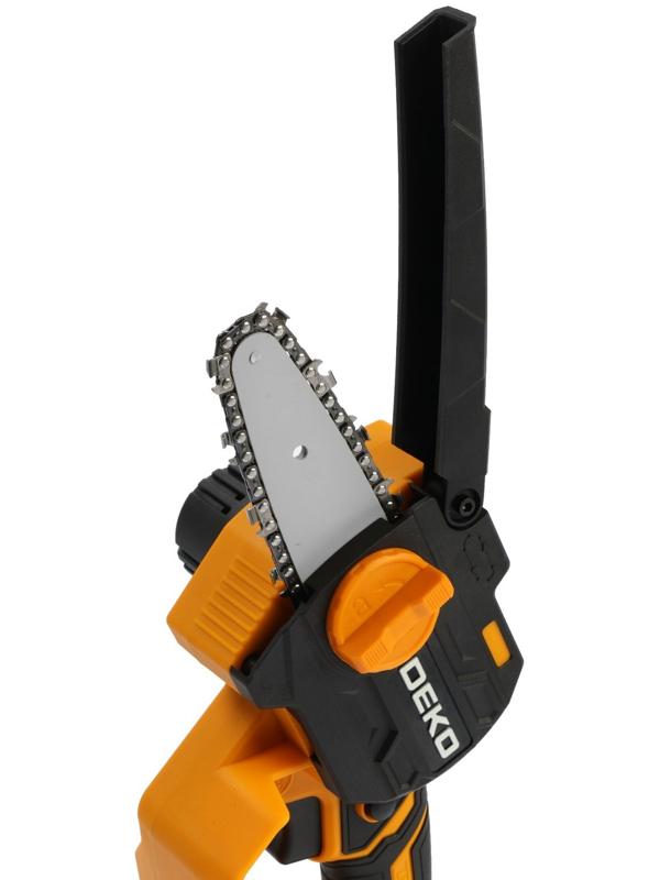 Пила цепная аккумуляторная DEKO DKCHS 20-4 063-4480, 20 В, 2 Ач, Li-ion АКБх1 шт, ЗУ