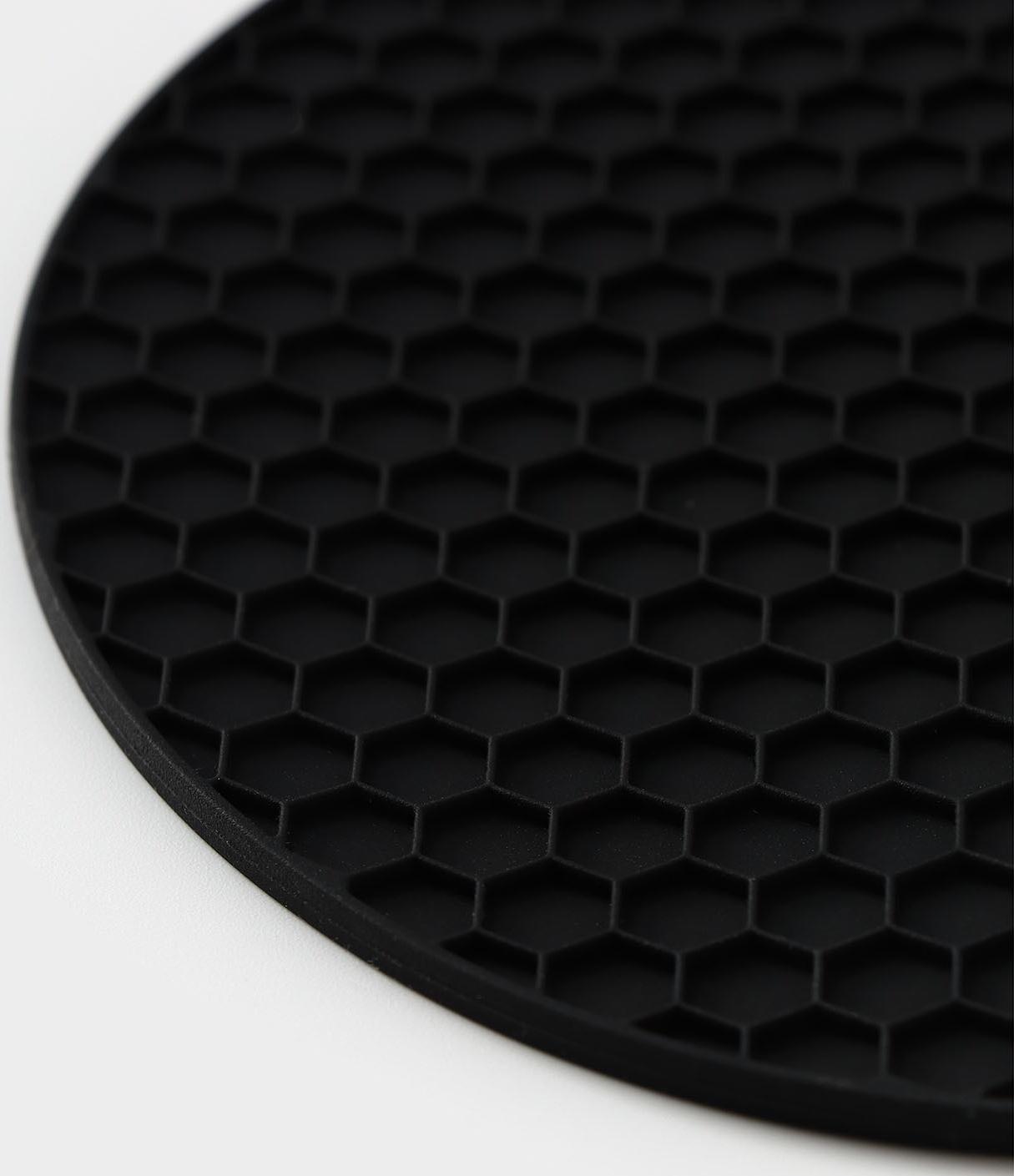 Коврик-подставка силиконовый под горячее, d=140 мм, толщина=3,5 мм, черный