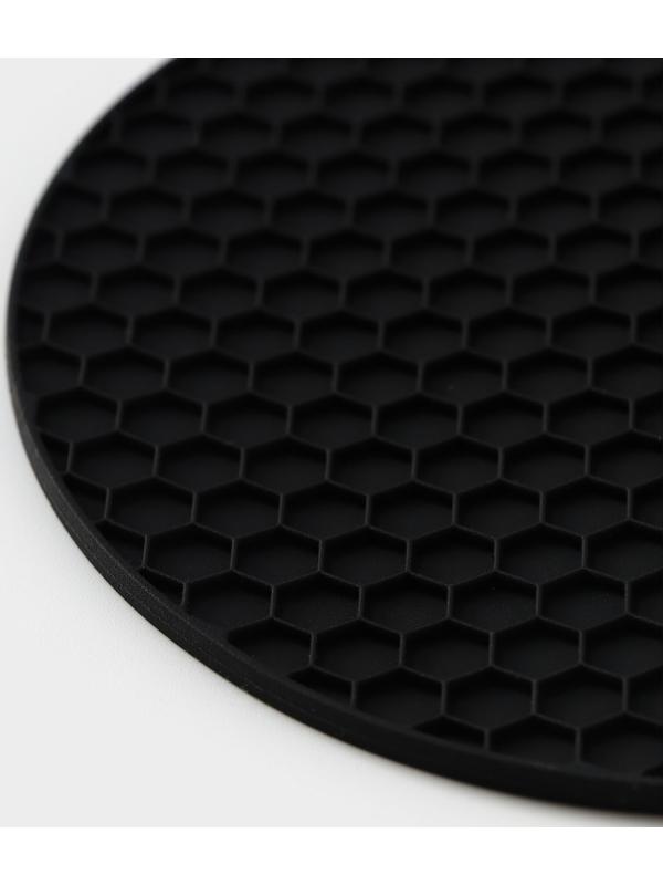 Коврик-подставка силиконовый под горячее, d=140 мм, толщина=3,5 мм, черный