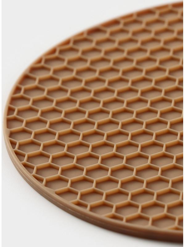 Коврик-подставка силиконовый под горячее, d=140 мм, толщина=3,5 мм, бежевый