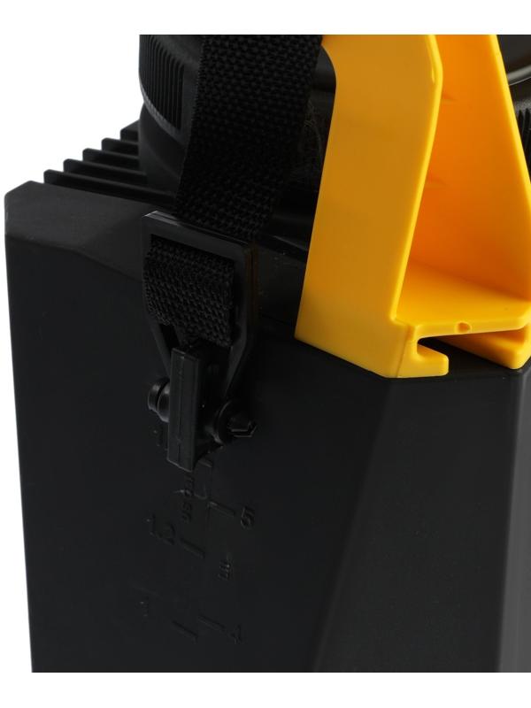 Опрыскиватель аккумуляторный Huter SP-5AC, 12 В, 2 Ач, 5 л, 2.8 л/мин, насадки 3 шт.