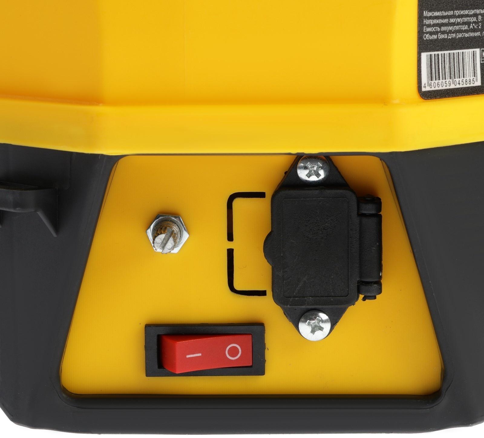 Опрыскиватель аккумуляторный Huter SP-8AC, 12 В, 8 л, 2 Ач, 3 л/мин, насадки 3 шт.