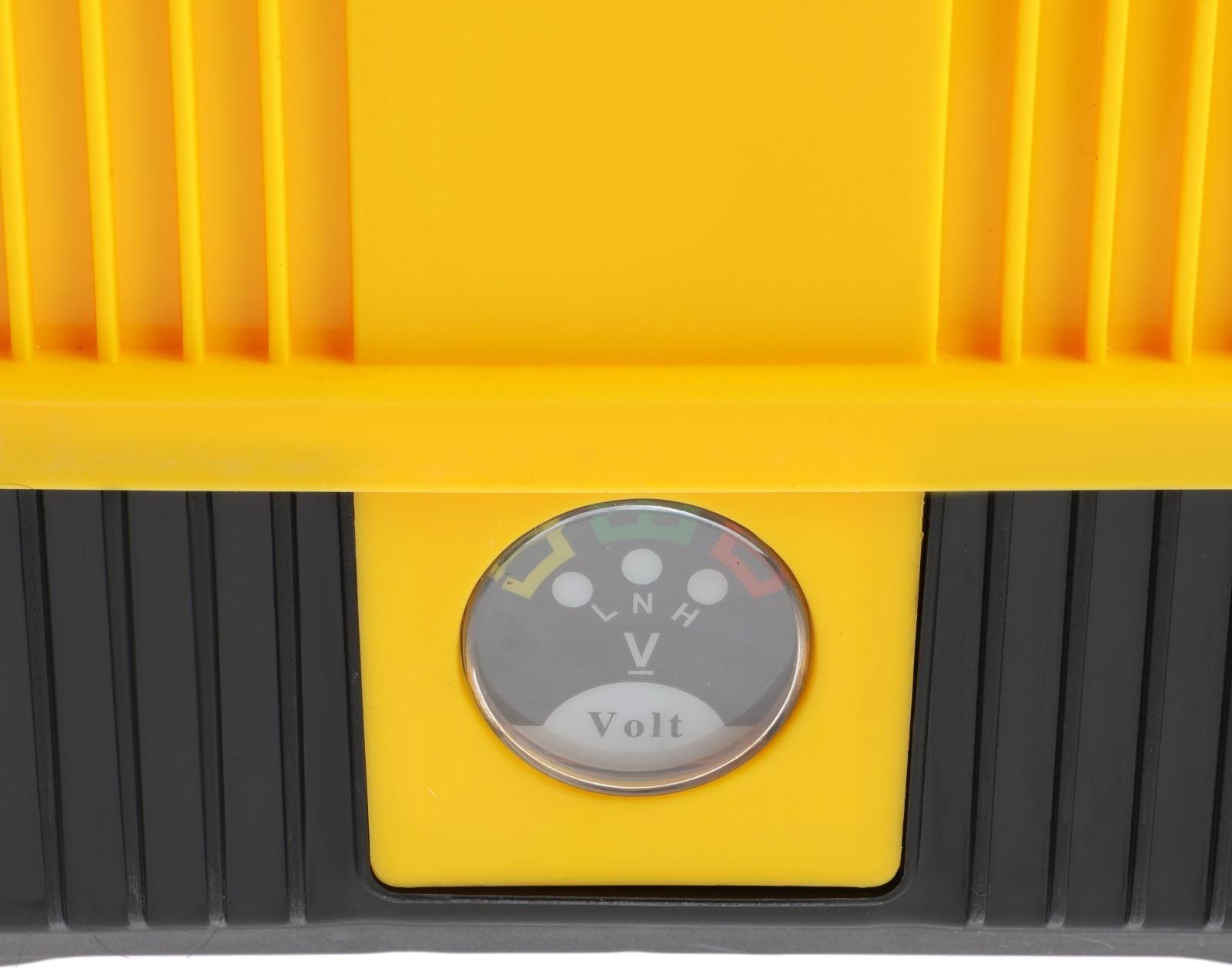 Опрыскиватель аккумуляторный Huter SP-8AC, 12 В, 8 л, 2 Ач, 3 л/мин, насадки 3 шт.