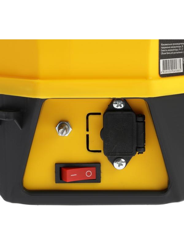 Опрыскиватель аккумуляторный Huter SP-8AC, 12 В, 8 л, 2 Ач, 3 л/мин, насадки 3 шт.