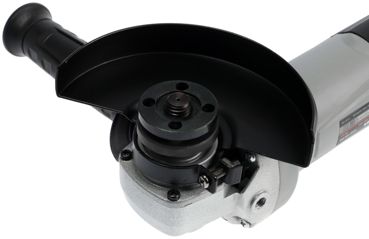 Угловая шлифмашина ПОБЕДА УШМ-125/990, 990 Вт, 125 мм, 11 000 об/мин